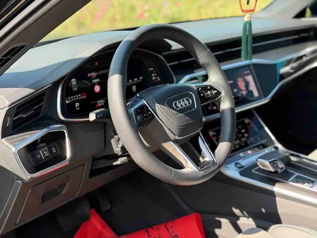 Audi A6L — миниатюра 10