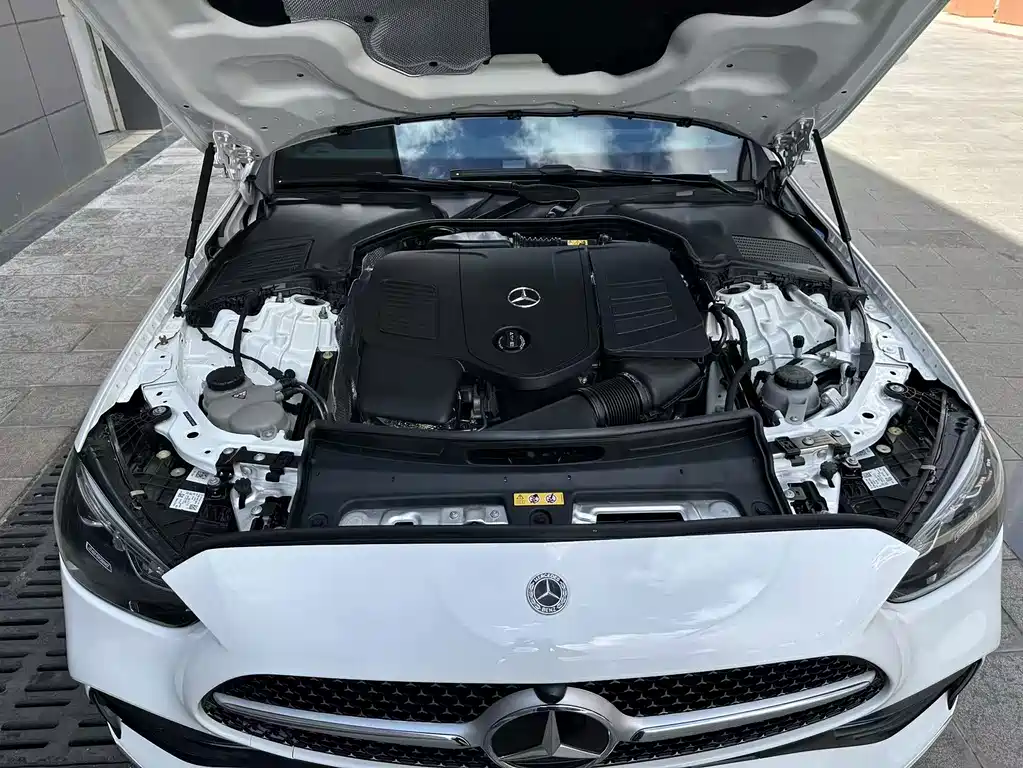 Mercedes-Benz C-Class — миниатюра 27