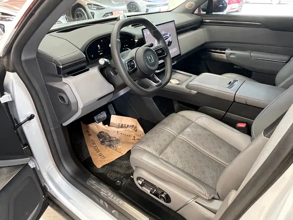 Zeekr 7X 2025 100kWh Smart Drive