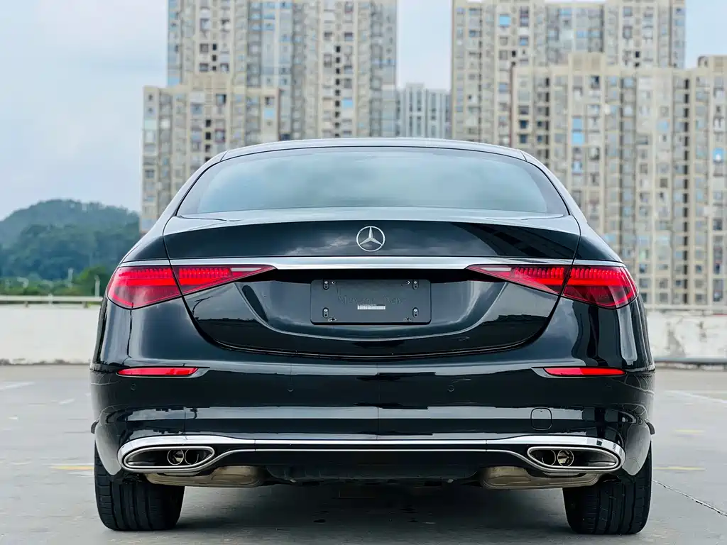 Mercedes-Benz S-Class — миниатюра 11