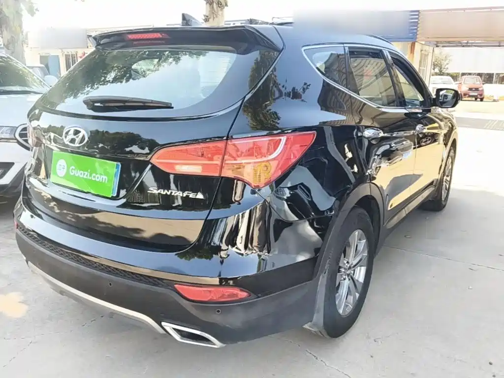 Hyundai Santa Fe — миниатюра 7