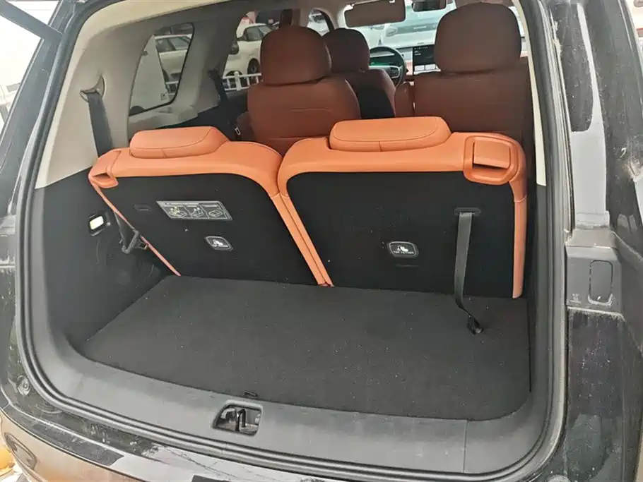 Leapmotor C16 2026 280 6 мест