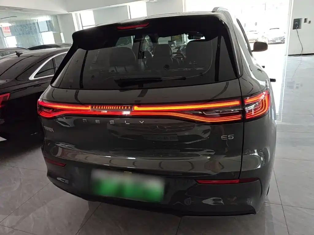 Geely Galaxy Galaxy E5 E5 2026 530km