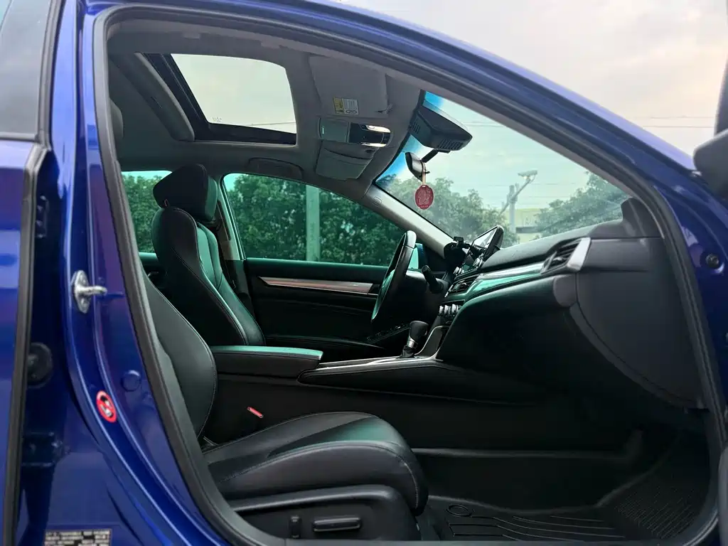 Honda Accord — миниатюра 4