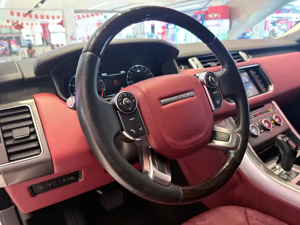 Land Rover Sport — миниатюра 5