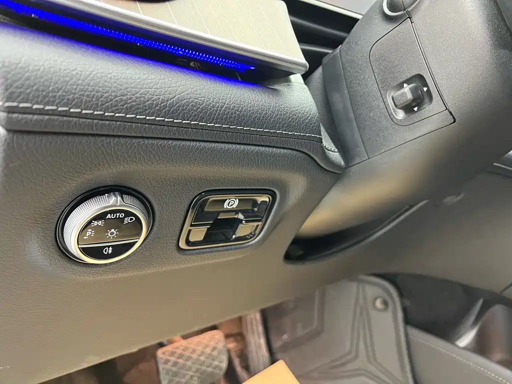 Mercedes-Benz EQE 2022 350 Luxury