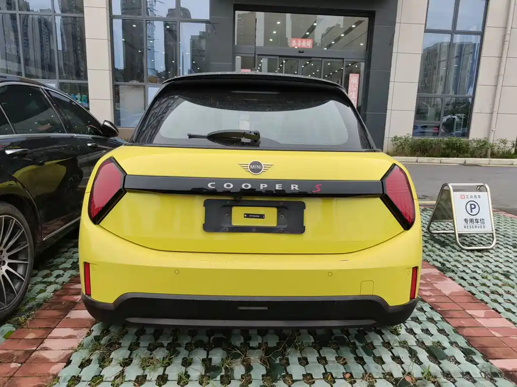 MINI Mini — миниатюра 13
