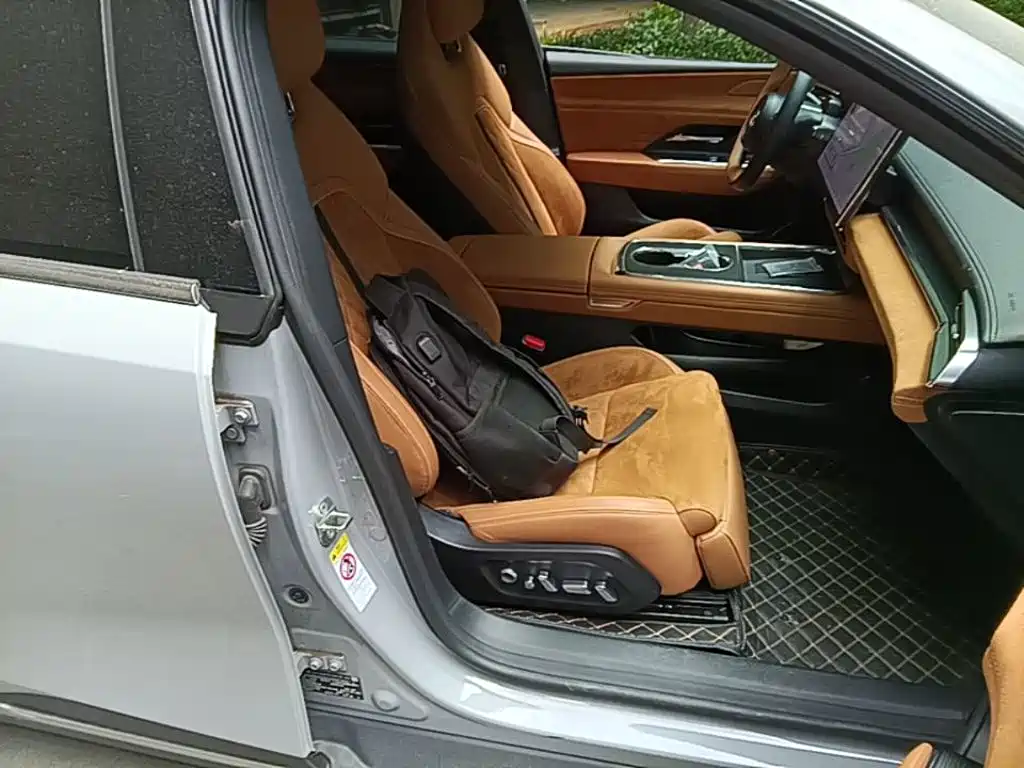 Mazda EZ-6 — миниатюра 25
