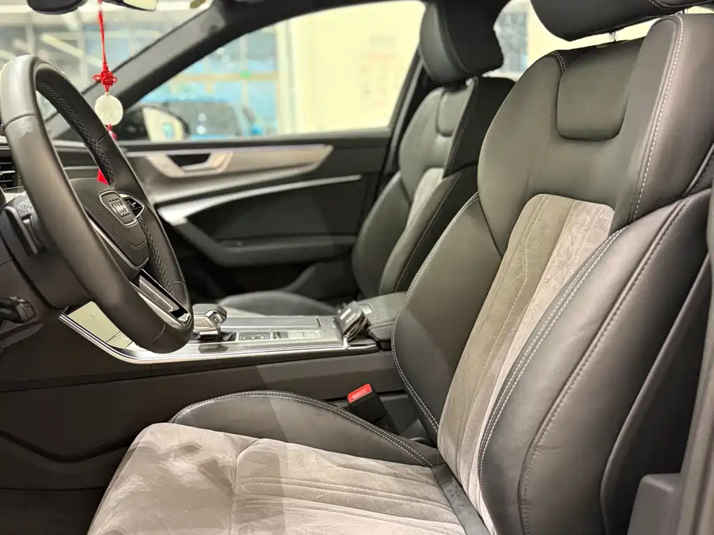 Audi A6L 2024 45 TFSI