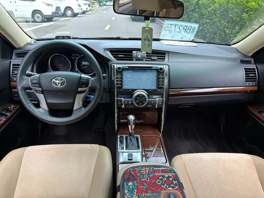 Toyota Reiz 2013 2.5V