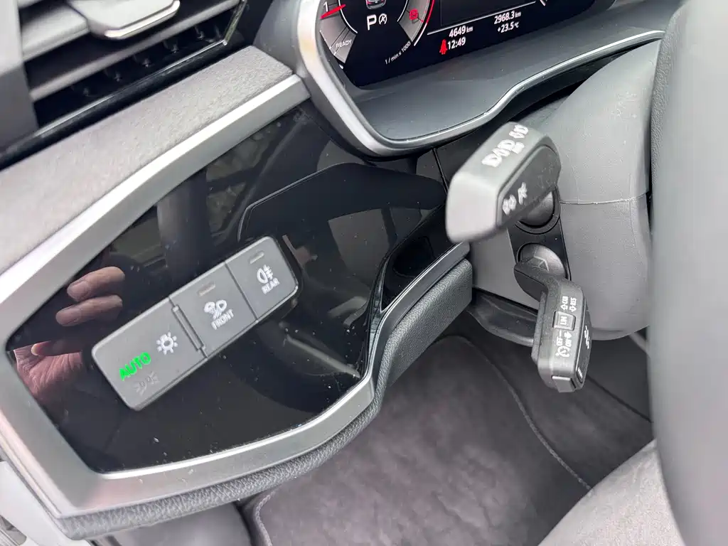 Audi Q3 — миниатюра 15