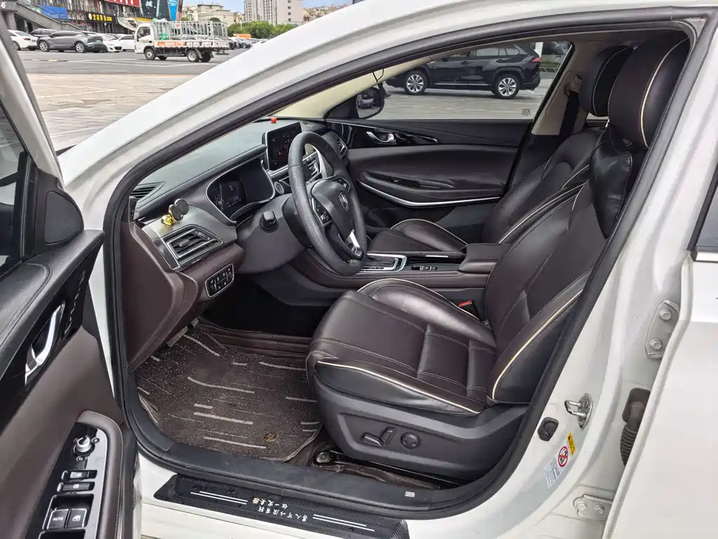 Changan CC 2018 1.5T AT V