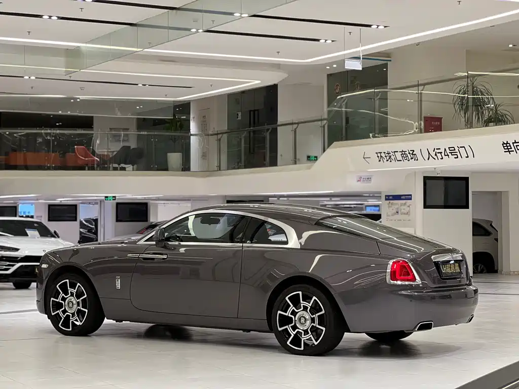 Rolls-Royce Wraith 6.6T Standard Type, фото 4