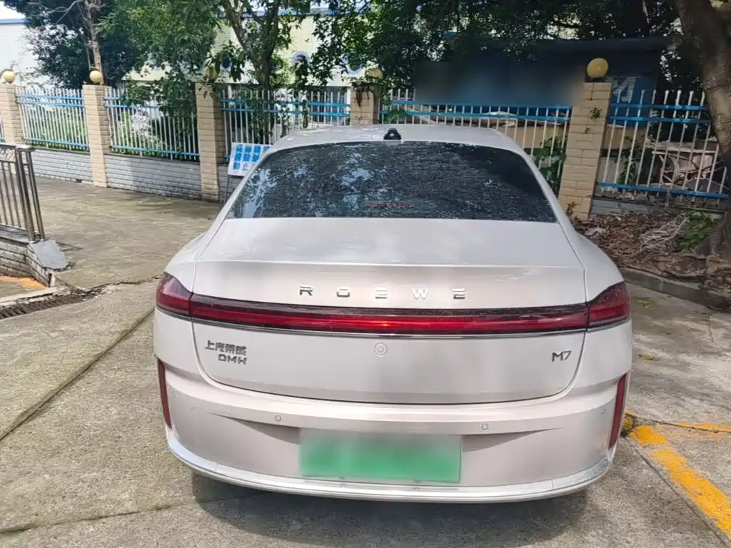 Roewe M7 DMH 2025 160km Premium