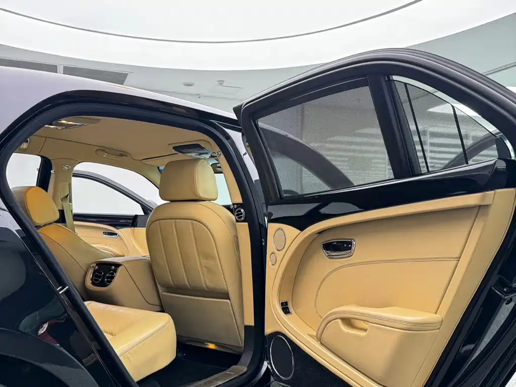Bentley Mulsanne — миниатюра 6
