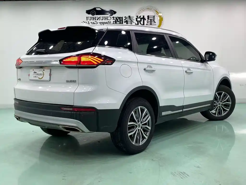 Geely Boyue — миниатюра 9