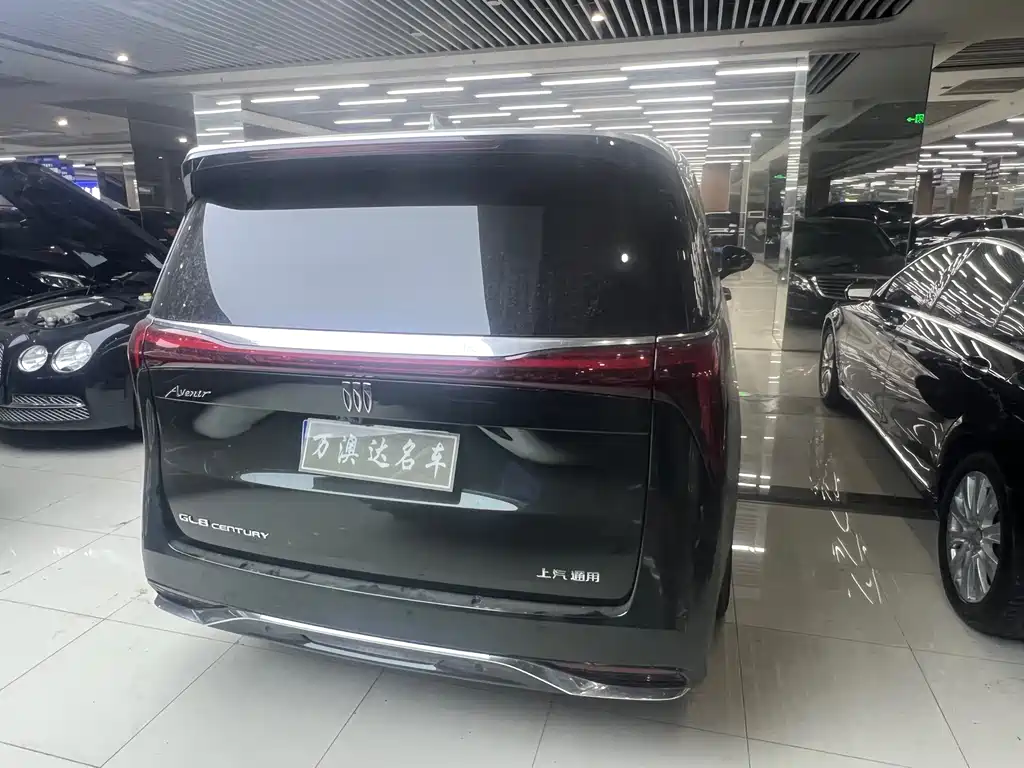 Buick Century 2023 2.0T мест