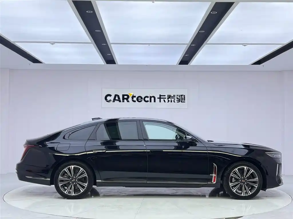 Hongqi H9 2024 2.0T