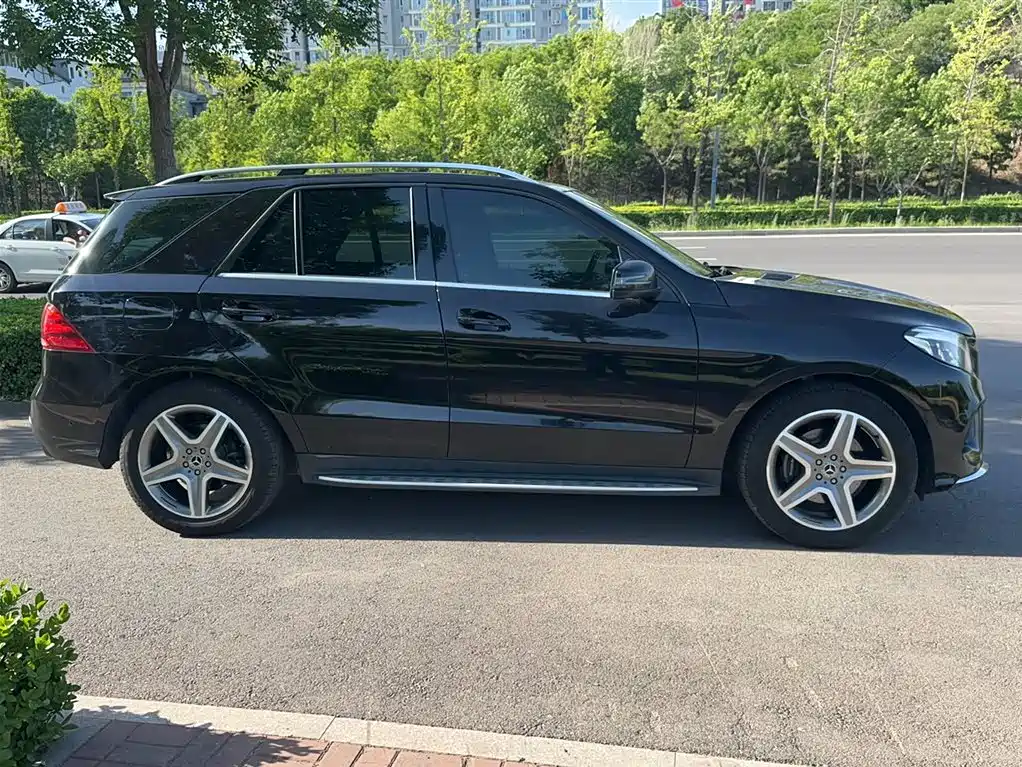 Mercedes-Benz GLE 2017 GLE 400 4MATIC
