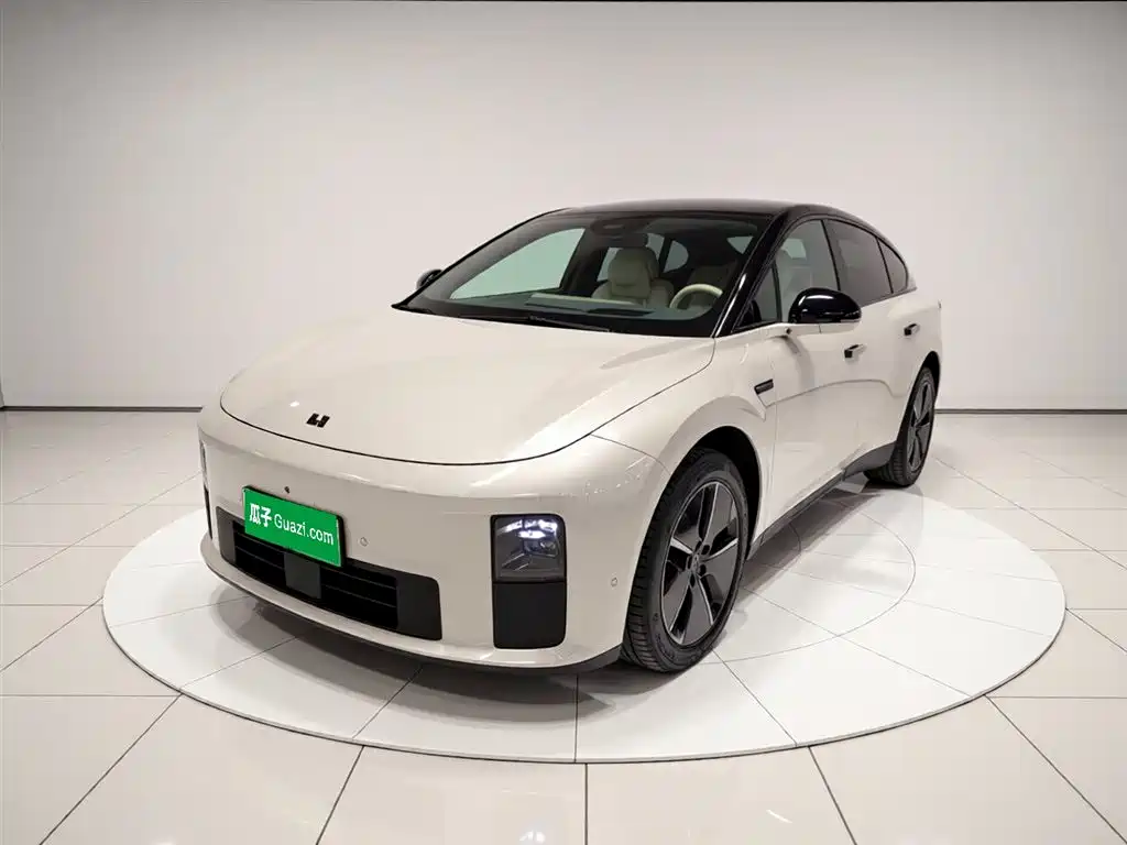 Li Auto 理想i6 2025