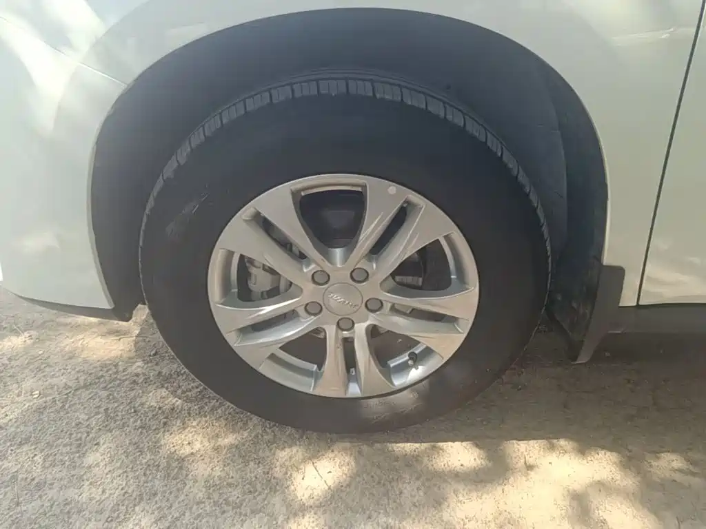 Haval M6 — миниатюра 23