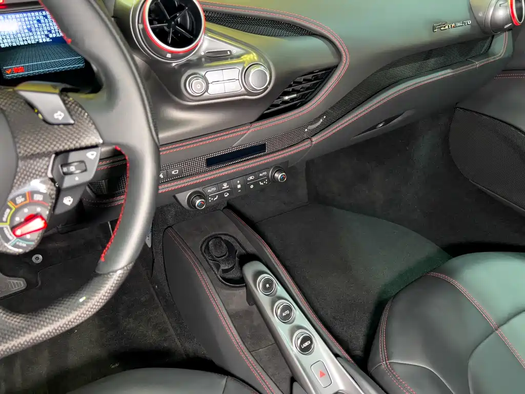 Ferrari F8 2019 Tributo 3.9T V8
