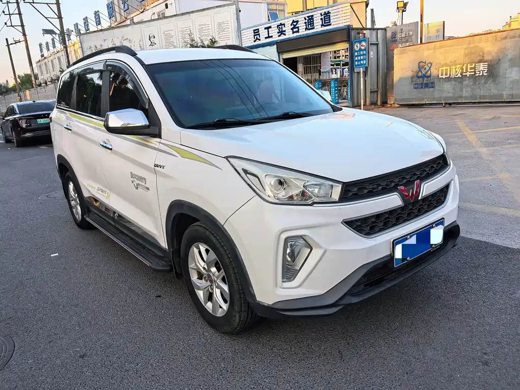 Wuling Hongguang S3 — миниатюра 3
