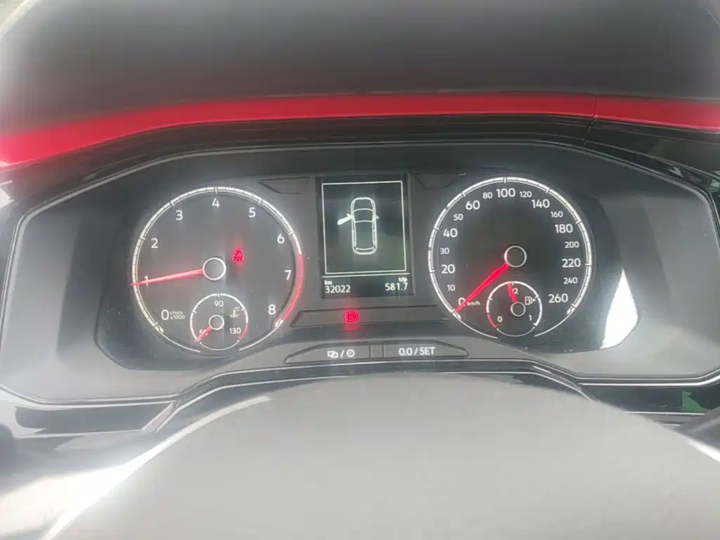 Volkswagen Polo — миниатюра 12