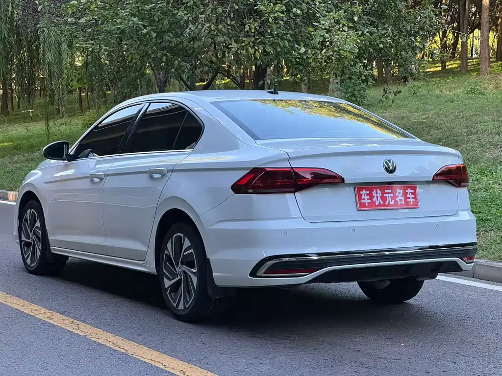 Volkswagen Bora — миниатюра 9