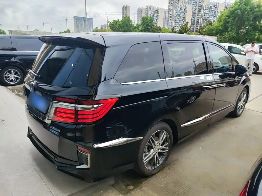 Honda Elysion 2019 2.0L Luxury