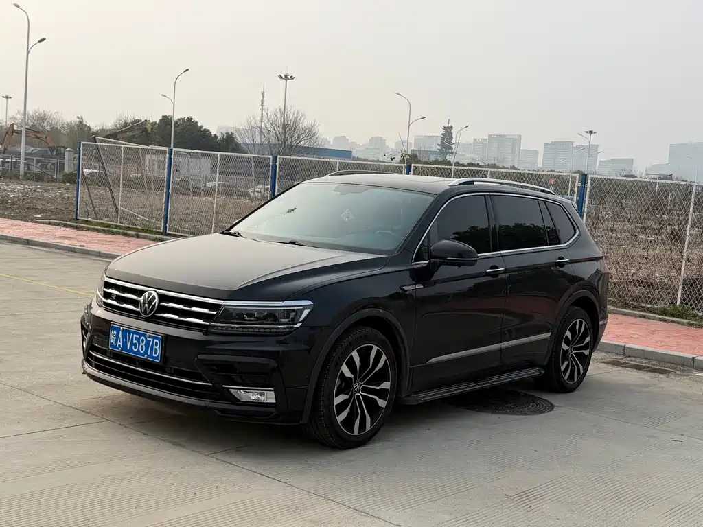 Volkswagen Tiguan L 2021