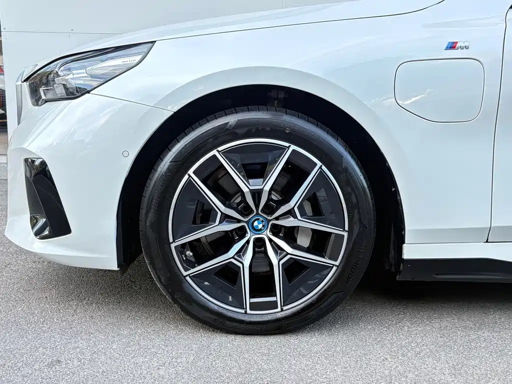 BMW i5 — фотографии объявления, Фото 5