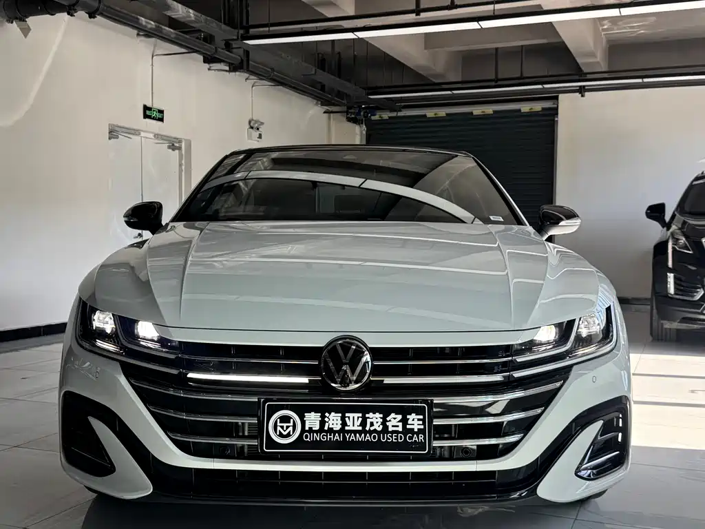 Volkswagen FAW - Passat CC CC 2026 3000 380TSI