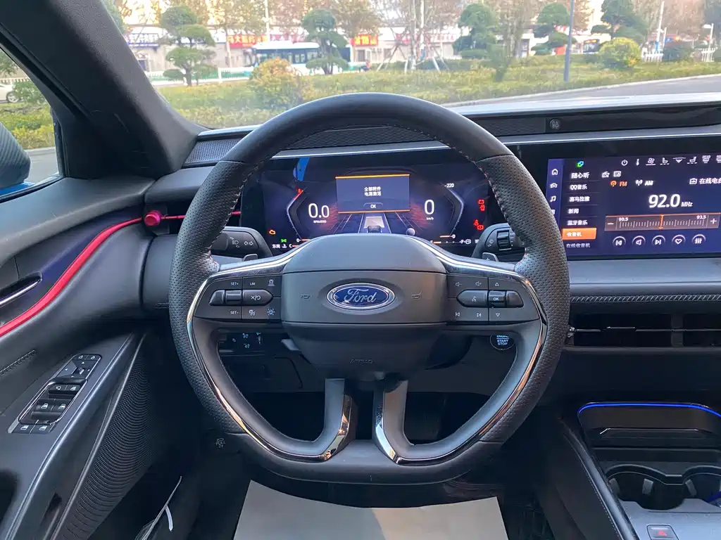 Ford Evos — миниатюра 12