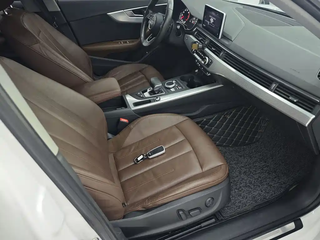 Audi A4L 2018 30 40 TFSI Fashion