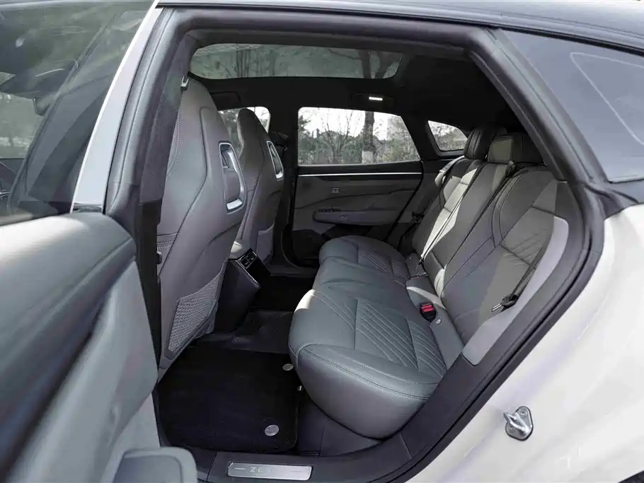 ZEEKR EXTREME KRYPTON 001