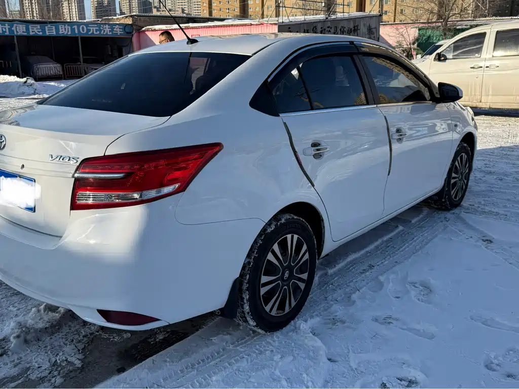 TOYOTA VIOS