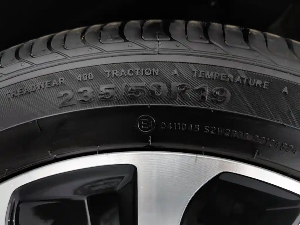 BYD PLUS New Energy — миниатюра 24