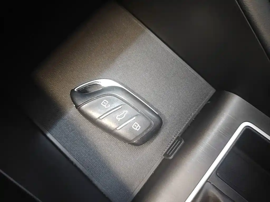 Roewe i5 — миниатюра 9