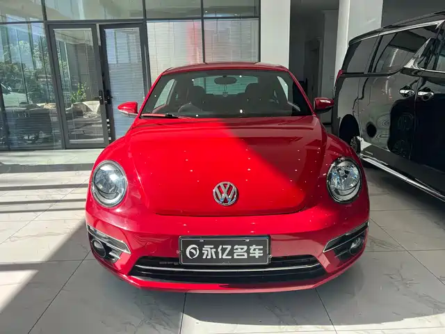 VOLKSWAGEN BEETLE 2019