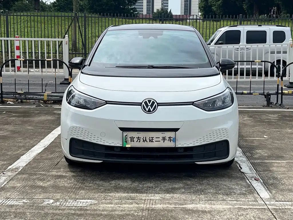 Volkswagen ID.3 — миниатюра 2