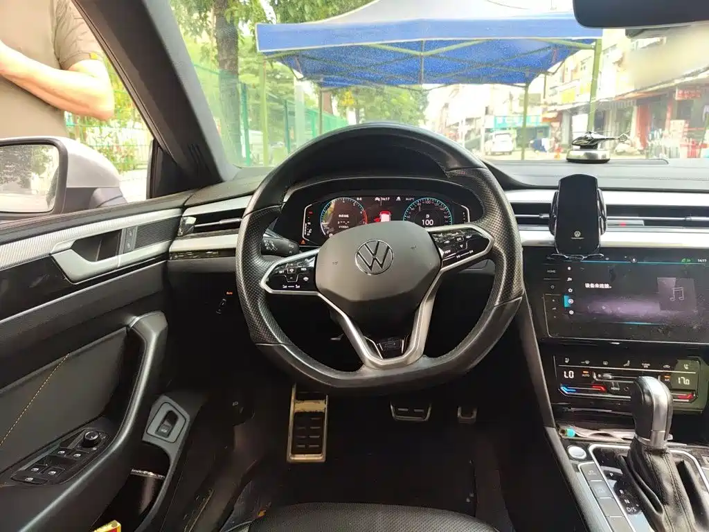 Volkswagen CC — миниатюра 11