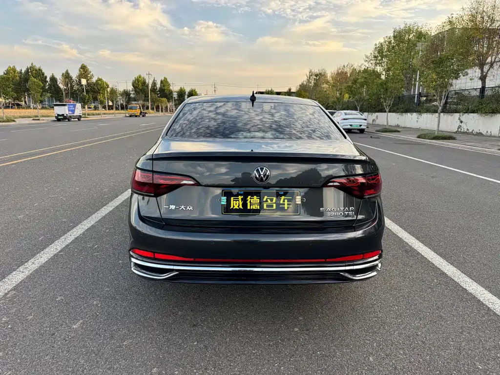 Volkswagen Sagitar — миниатюра 6