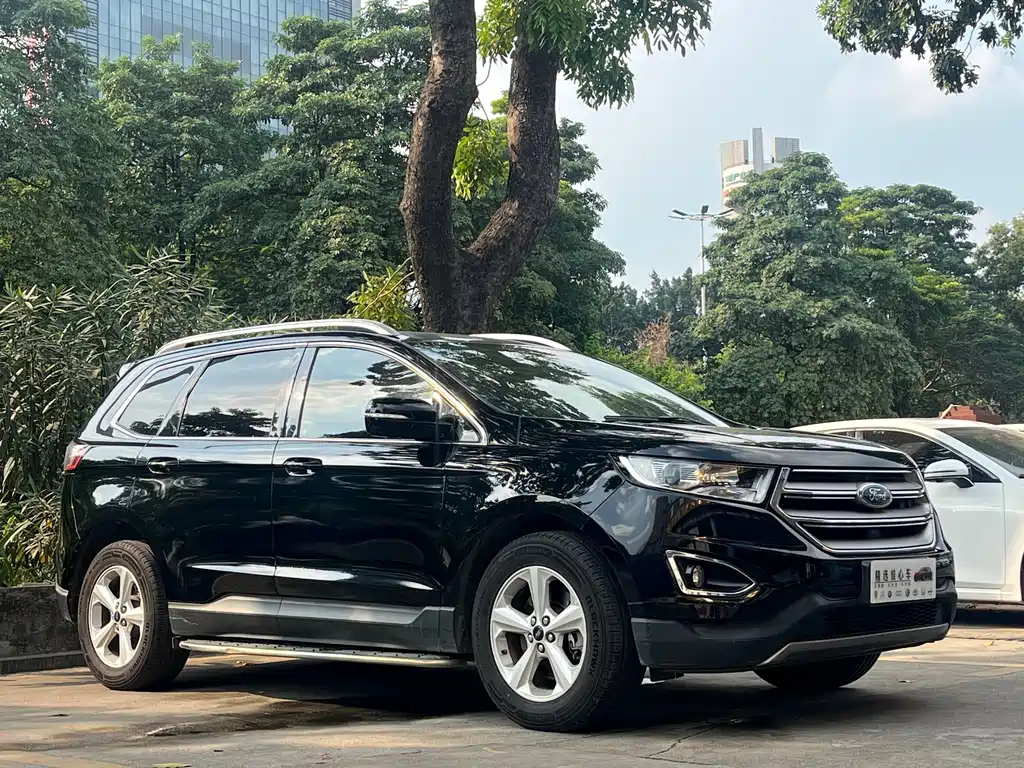 Ford Edge — миниатюра 2