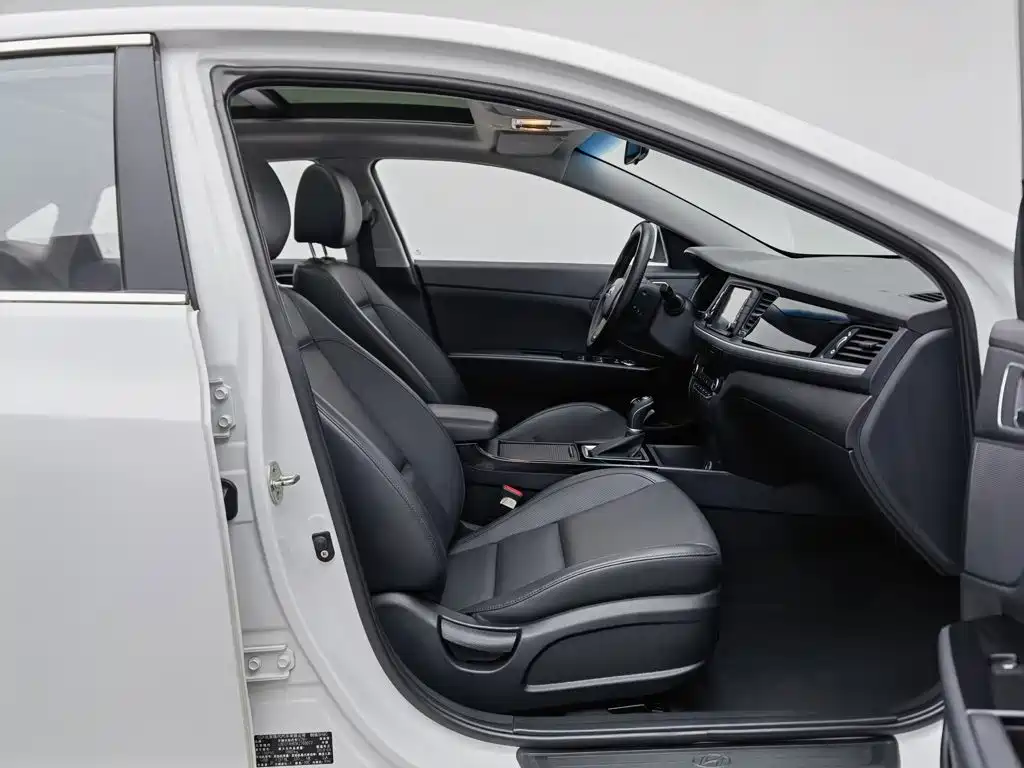 Hyundai Mistra — миниатюра 23