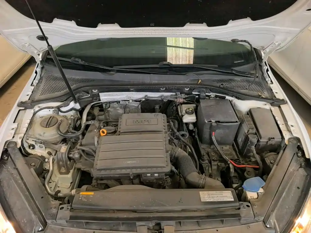 Volkswagen Golf — миниатюра 20