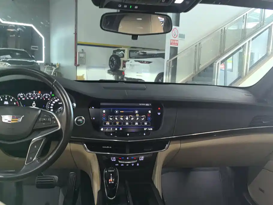 Cadillac CT6 — миниатюра 13