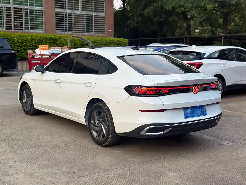 Volkswagen Lamando 2025 L 280TSI DSG