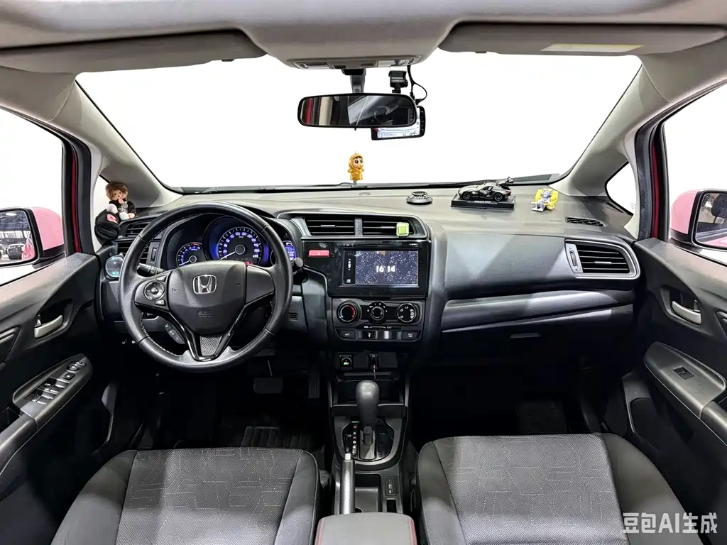 Honda Fit 2016 1.5L LXS CVT Comfort
