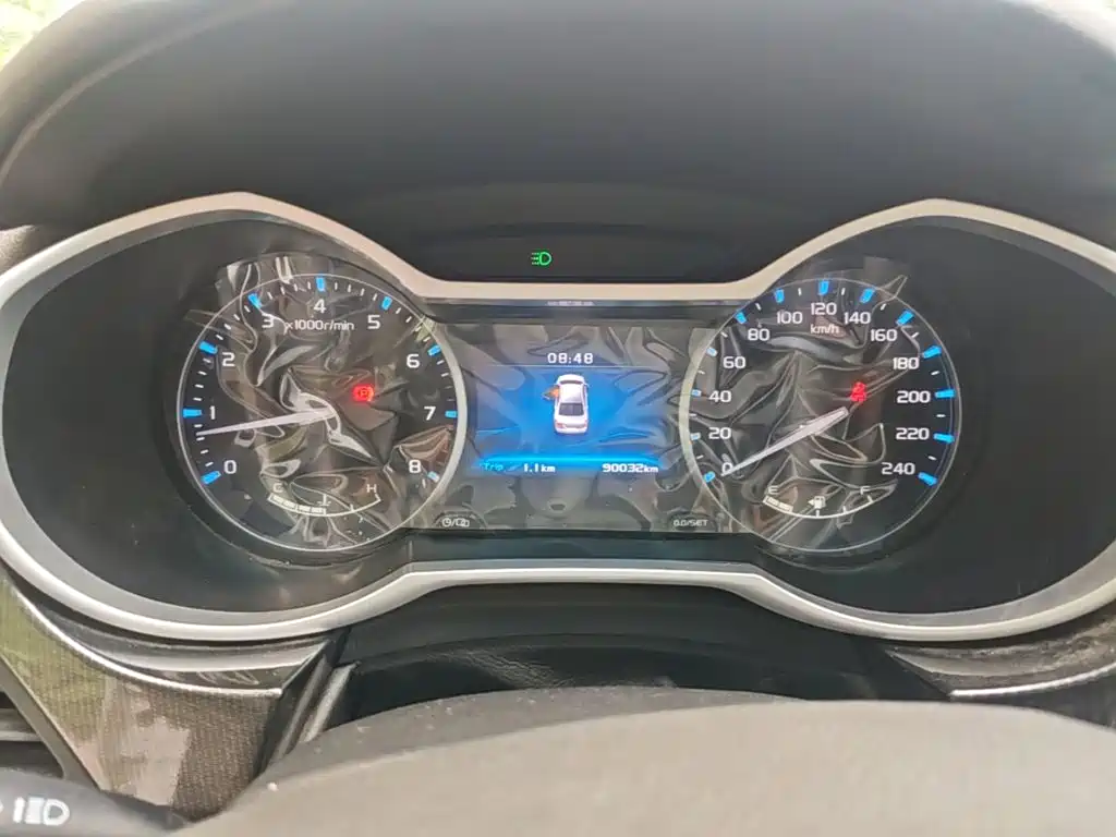 Geely Emgrand — миниатюра 8